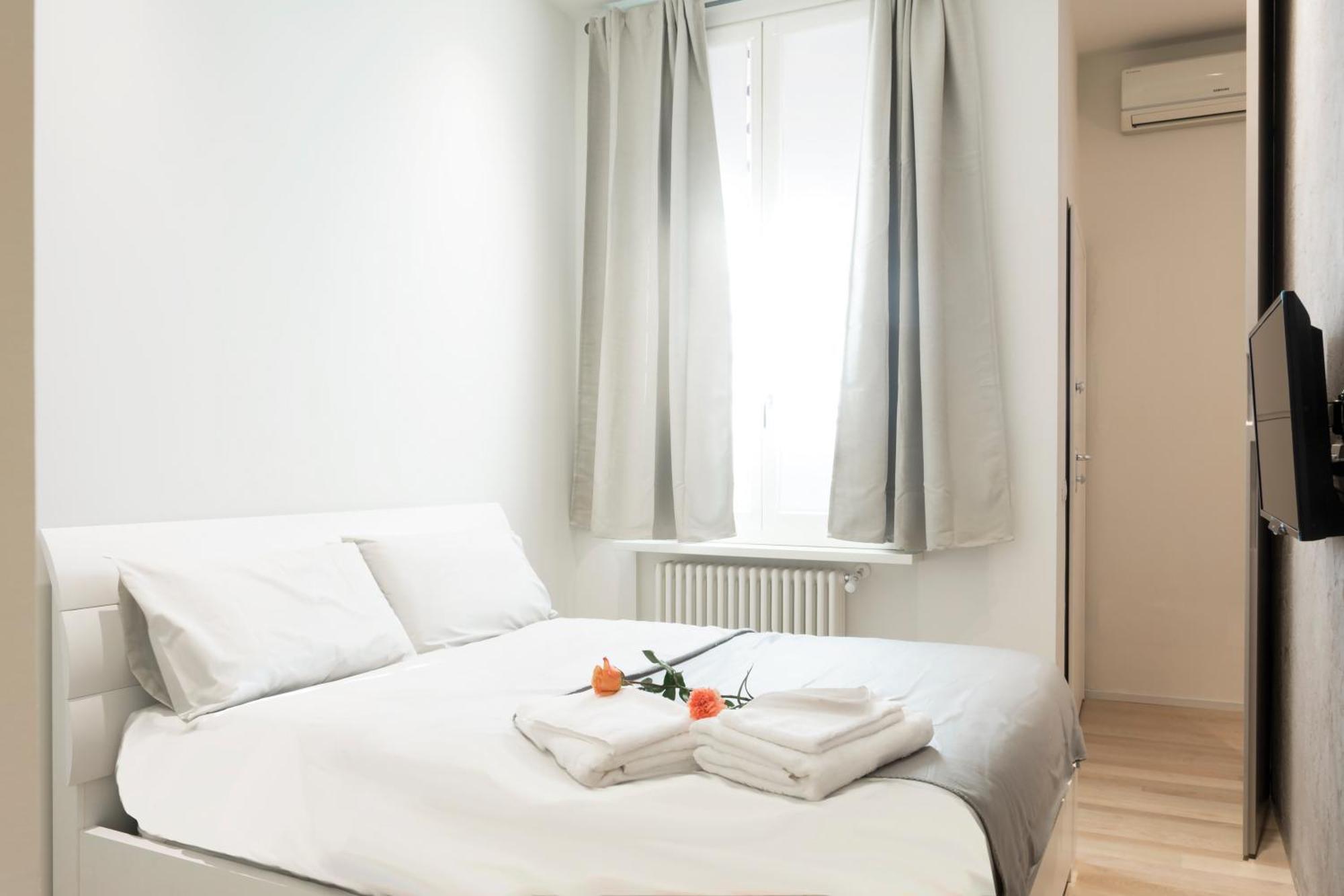 Brisa Apartment Милано Екстериор снимка