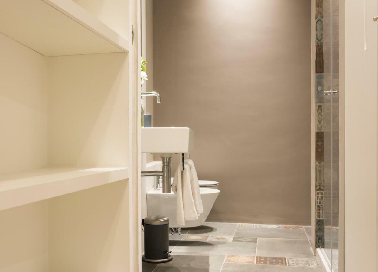 Brisa Apartment Милано Екстериор снимка